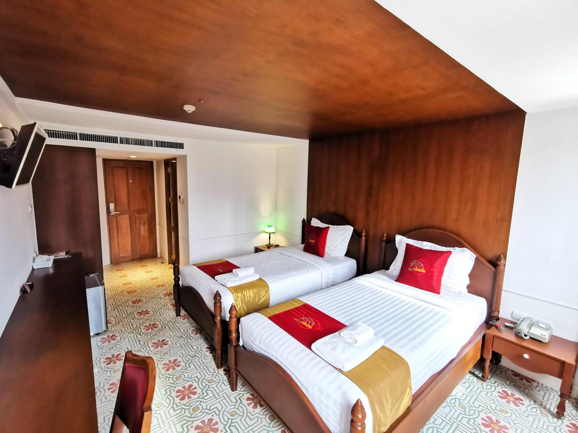 Superior Twin Room,1281022465:JPEG